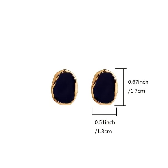 ⚜️3 for $30⚜️ French Retro Oval Black & Gold Earrings - Picture 5 of 8